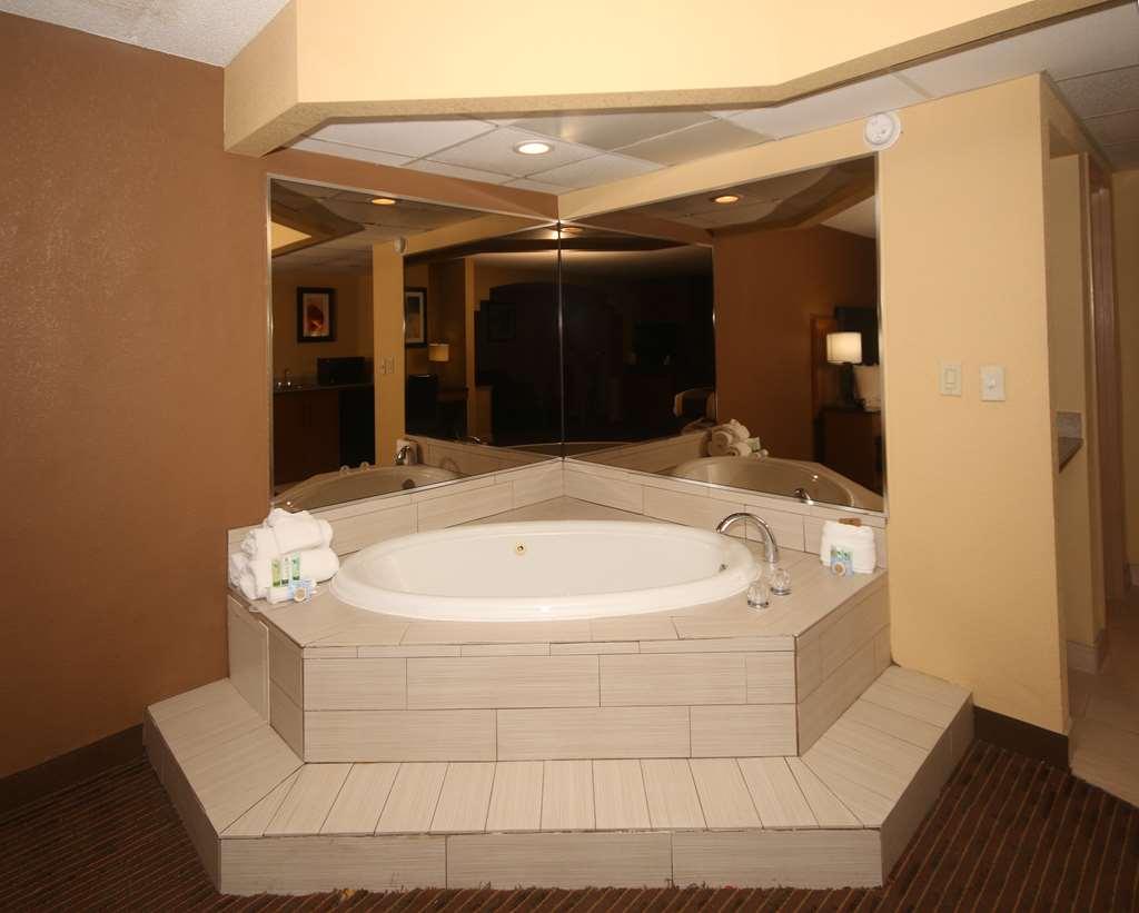 Wingate By Wyndham Greensboro-Coliseum Δωμάτιο φωτογραφία