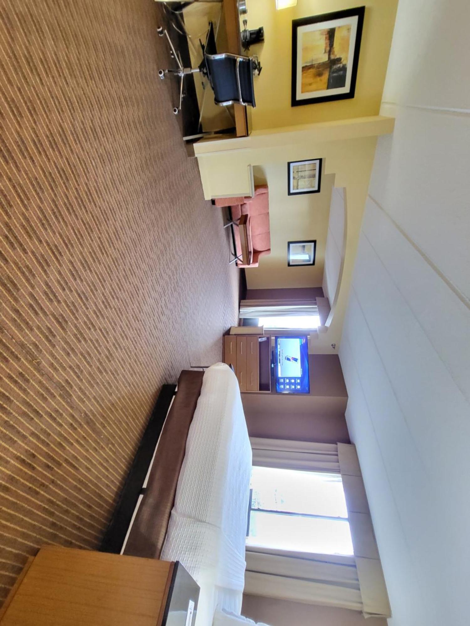 Wingate By Wyndham Greensboro-Coliseum Εξωτερικό φωτογραφία